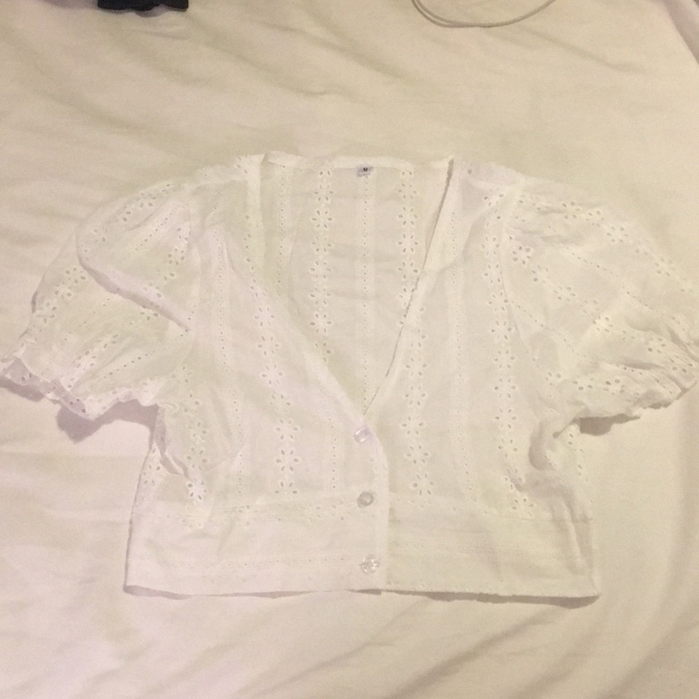 never worn white linen crop top